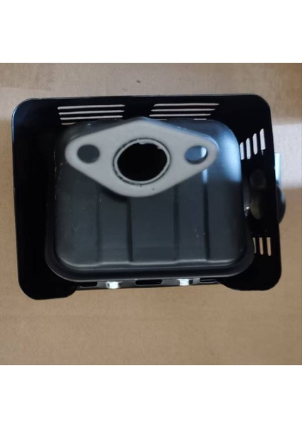 Siyah Egzoz Susturucu Sistemi Isı Kalkanı ile Conta ile Honda Için GX110 GX120 GX140 GX160 GX200 5.5 Hp 6.5 Hp (Yurt Dışından) fırsatları