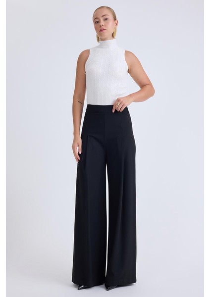 Beli Lastikli Pileli Geniş Paça Pantolon