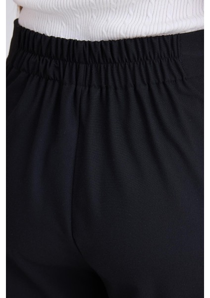 Beli Lastikli Pileli Geniş Paça Pantolon fırsatları