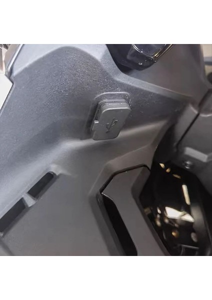 Motosiklet USB Güç Şarj Arayüzü Soketi Dürtü Şarj Portu Cfmoto 450SR SR450 800NK 800 Nk (Yurt Dışından) indirimleri