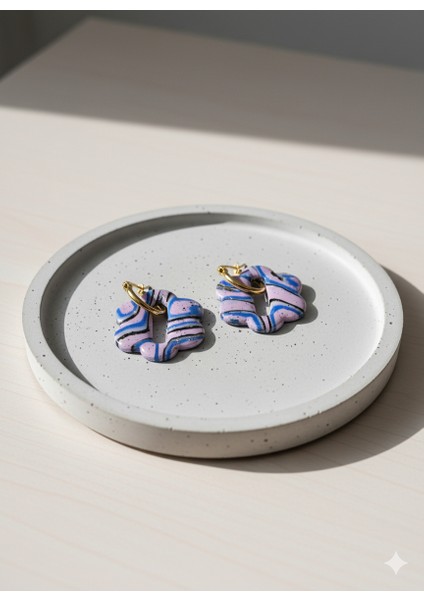 Bleu Améthyste – El Yapımı Mor & Lacivert Halkalı Küpe | Altın Detaylı Zarif Tasarım fiyatları