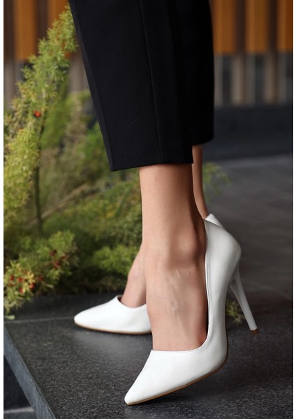 Xmpdby Hillar Beyaz Cilt Stiletto Ayakkabı (Numara: 40) fiyatları