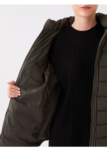 Yeni Sezon Kadın Kapüşonlu Düz Şişme Mont indirimleri