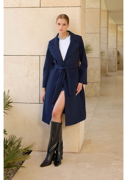 Ceket Yaka Kuşaklı Kaşe Kaban