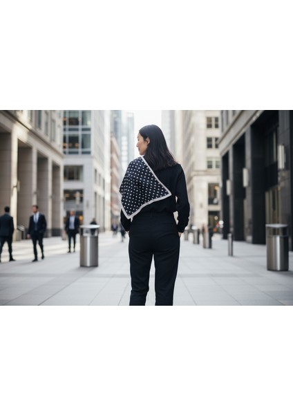 Puantiye Desenli Fular 70 x 70 fiyatları