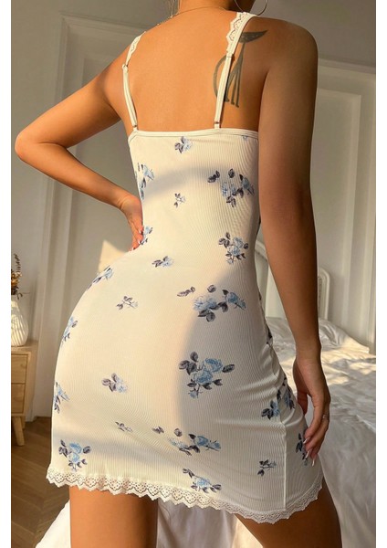 Kalp Aksesuarlı Tasarım Şık Dantelli Gecelik indirimleri