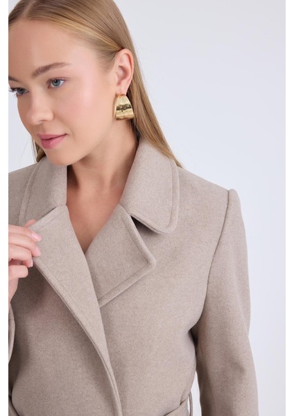 Kuşaklı Kaşe Kaban indirimleri