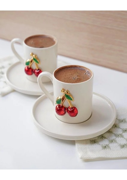 Vişne Figürlü Seramik Kahve Fincanı Takımı – 2’li Şık Tasarım Fincan ve Tabak Seti