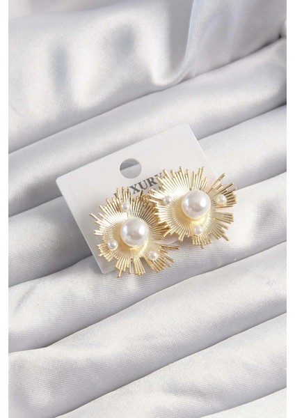 Pirinç Gold Renk Zirkon Taşlı Parlayan Inci Taneleri Küpe