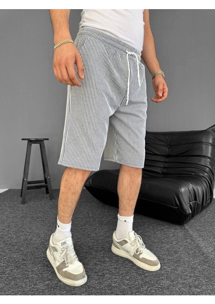 Su Yolu Çizgili Cepli Şort- Gri