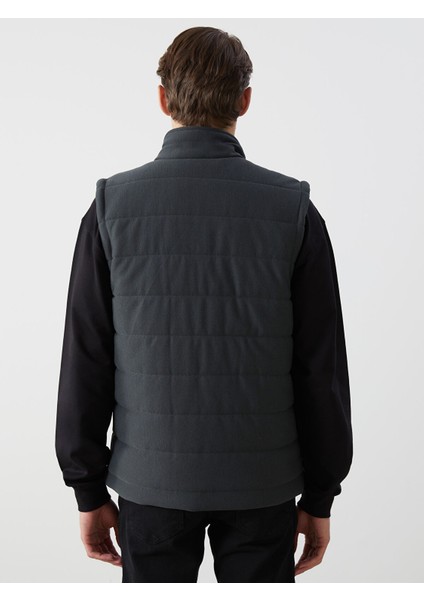 Yeni Sezon Slim Fit Dik Yaka Erkek Şişme Yelek fırsatları