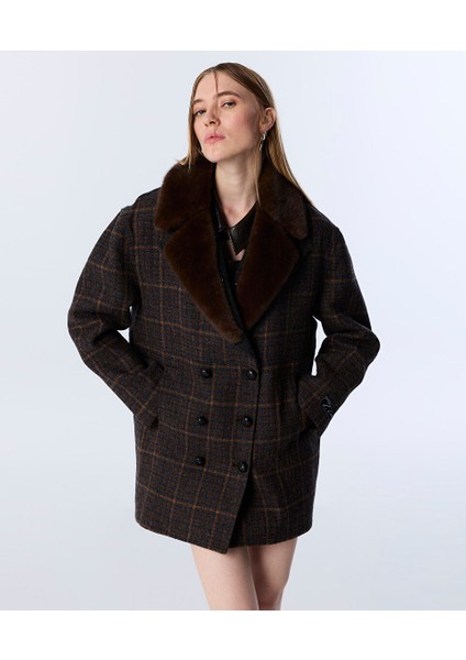 EKOSE DESEN COLORBLOCK KABAN TW6250008042074 modelleri