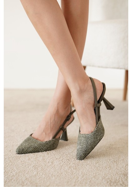 Minorka Hasır Detaylı Kadın Topuklu Ayakkabı fırsatları