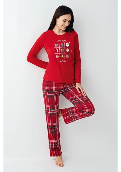 Kadın Yılbaşı Temalı %100 Pamuklu Uzun Kollu Bisiklet Yaka Pijama Takımı modelleri