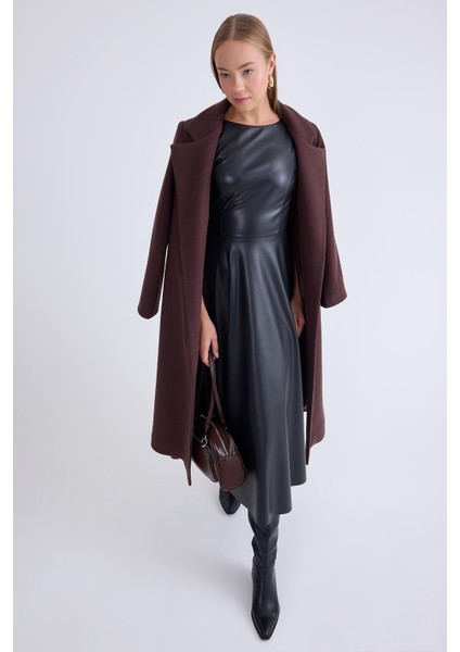 Ceket Yaka Kuşaklı Kaşe Kaban fırsatları