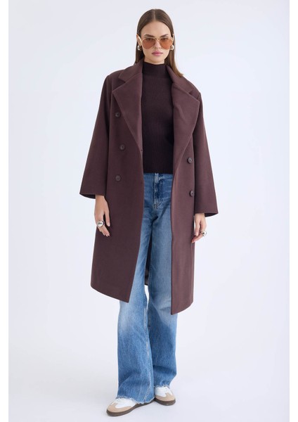 Düğmeli Uzun Kaşe Kaban