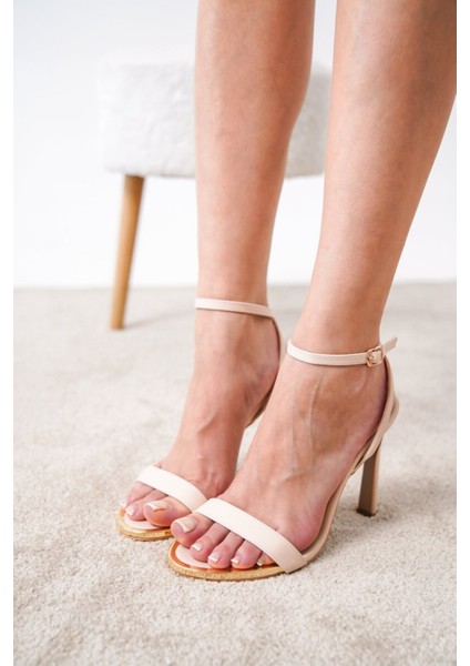 Zerby Gold Detaylı Kadın Topuklu Ayakkabı indirimleri