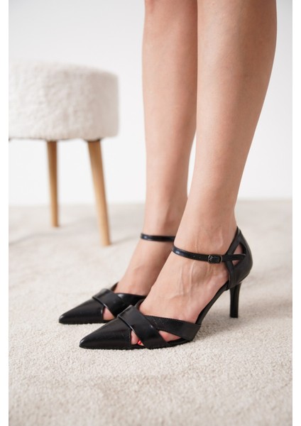 Giallo Sivri Burun Kadın Topuklu Ayakkabı indirimleri