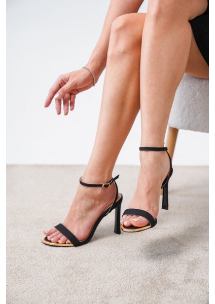 Zerby Gold Detaylı Kadın Topuklu Ayakkabı indirimleri