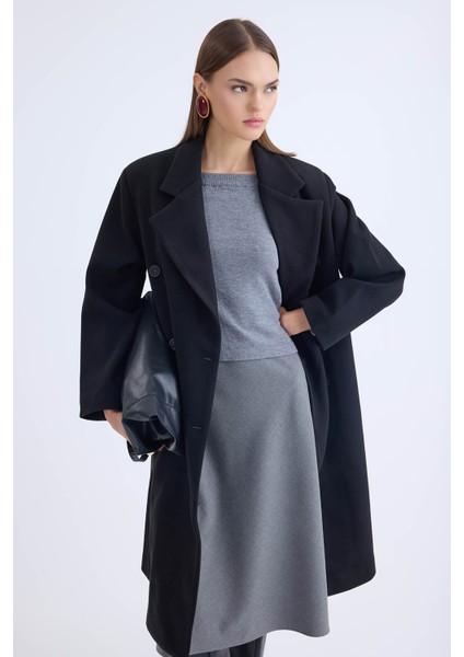 Düğmeli Uzun Kaşe Kaban