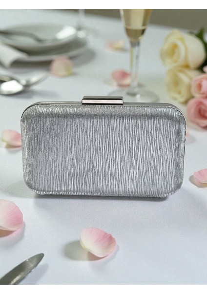 Gümüş Lazer Çizgili Desenli Abiye Çanta Gece Nikah Düğün Nişan Mezuniyet Portföy