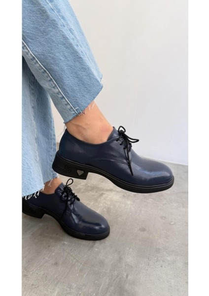 Apex Bağcıklı Rugan Kadın Oxford Ayakkabı indirimleri