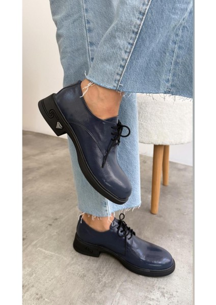 Apex Bağcıklı Rugan Kadın Oxford Ayakkabı