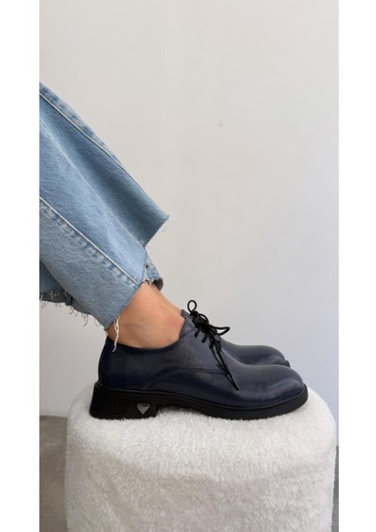 Apex Bağcıklı Rugan Kadın Oxford Ayakkabı