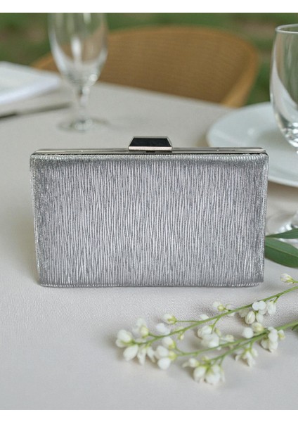 Gümüş Lazer Çizgili Desenli Abiye Çanta Gece Nikah Düğün Nişan Mezuniyet Portföy fiyatları