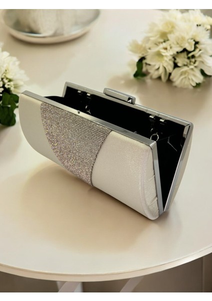 Ten Nude Kristal Gümüş Taşlı Saten Abiye Çanta, Metal Saplı Şıklık fırsatları