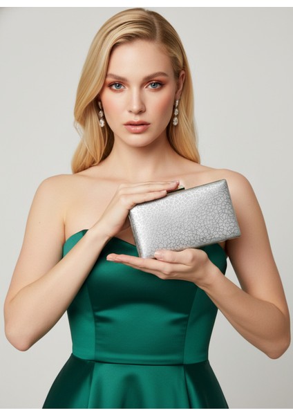 Gümüş Ithal Simli Desenli Kadın Abiye Çanta