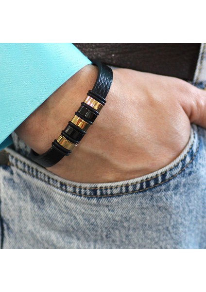 Siyah Deri ve Çelik Bileşim Beş Plakalı Isme Özel Harf Yazılı Erkek Bileklik fırsatları