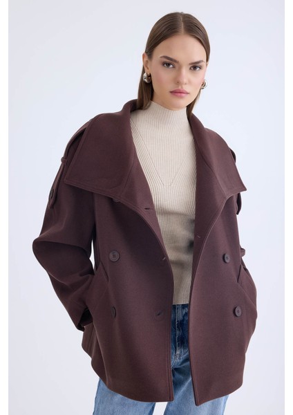 Apolet Detaylı Kısa Kaşe Kaban