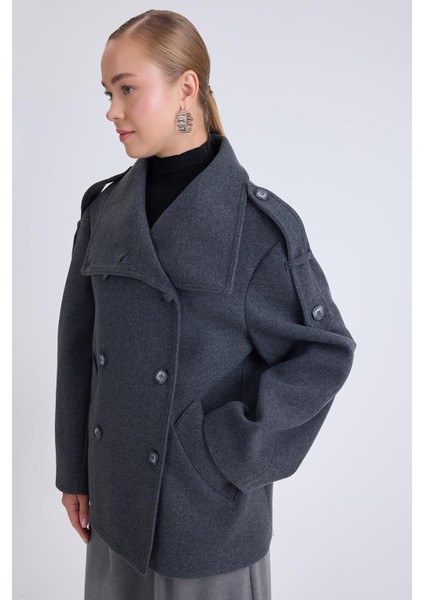 Apolet Detaylı Kısa Kaşe Kaban fiyatları