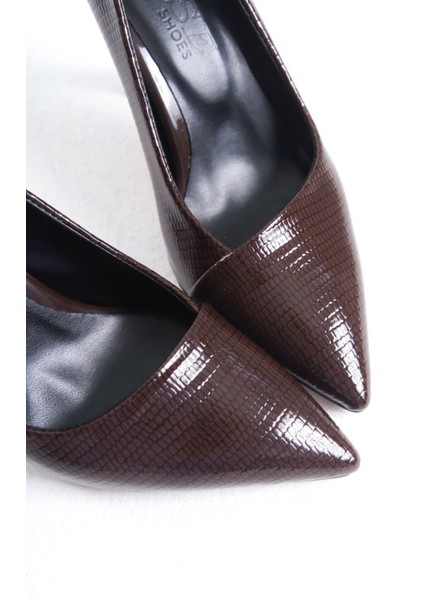 Bej E Siyah Rugan Stiletto fiyatları