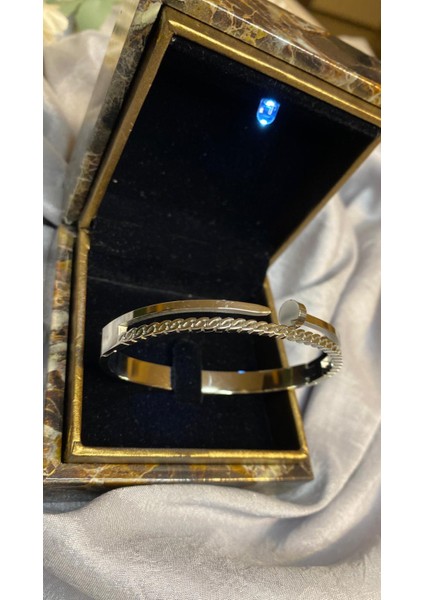 Çivi Model Kelepçe Gümüş Paslanmaz Çelik fiyatları