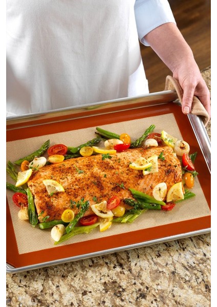 Silikon Yanmaz Yapışmaz Pişirme Matı 30*40 cm Kendinden Yağlı Fırın Kağıdı Hamur Açma Matı