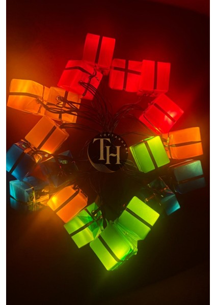 Hediye Paketi Şekilli Yılbaşı Işığı Pilli Çam Ağacı Süsü Yeni Yıl New Year Merry Christmas indirimleri