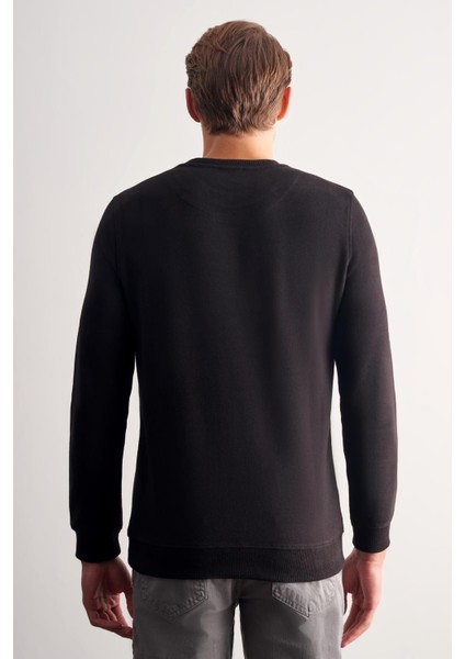 Siyah Uzun Kol Bisiklet Yaka Düz Pamuklu Comfort Fit Sweatshirt 1013255150
