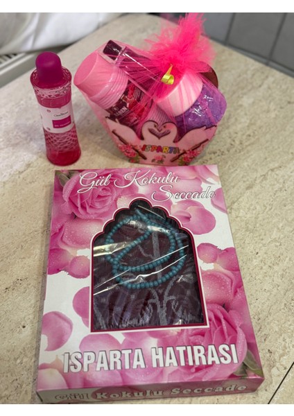 Gül Bakım Sepeti ve Seccade