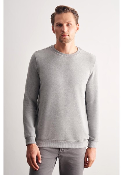 Gri Uzun Kol Bisiklet Yaka Düz Pamuklu Comfort Fit Sweatshirt 1013255150