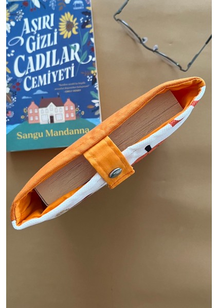 Bal Kabağı Desenli Kitap Kılıfı Kitap Sever Hediyesi fırsatları