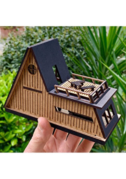 Minyatür Ev Yapım Seti Ahşap Malzemeden Modern A-Formlu 14.5 cm