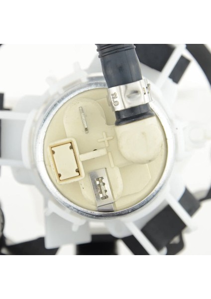 Araç Yakıt Pompası Modülü Montaj For-Bmw E39 97-03 525I 528I 530I 540I 2 5l E8442H 16146752368 16141183216 (Yurt Dışından) fiyatları