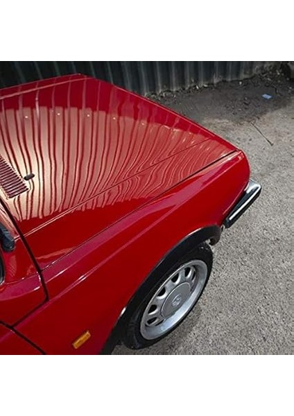 Turtle Wax Renkli Cila Kırmızı + Ince Çizik Giderici Pasta 100 ml fırsatları