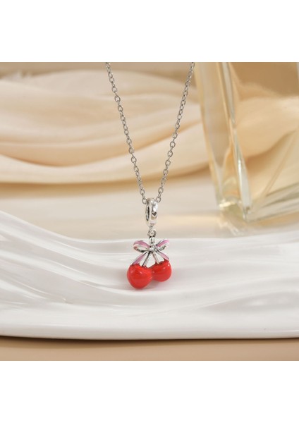 Yeni Kadın Yıldızlar ve Ay Zinciri Titanyum Çelik Renk Kaybetmez Çok Yönlü Kişilik Tasarım Duygusu Boyun Zinciri Hafif Stil (Yurt Dışından)