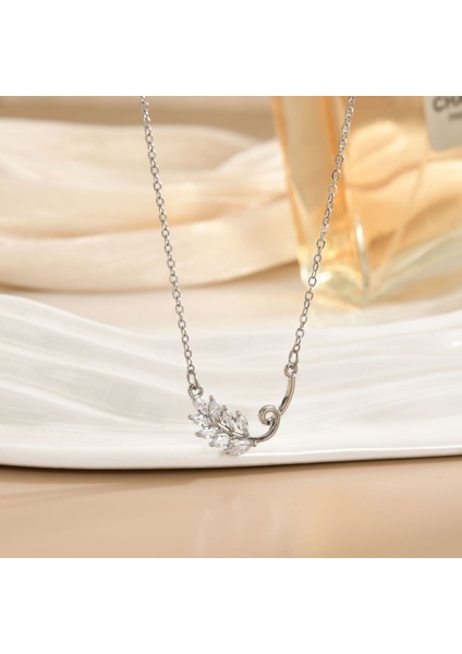 Yeni Titanyum Çelik Kolye Kadın Mizaç Mikro-Set Zirkon Kişilik Kıdemli Duygusu Zincir Takı (Yurt Dışından)