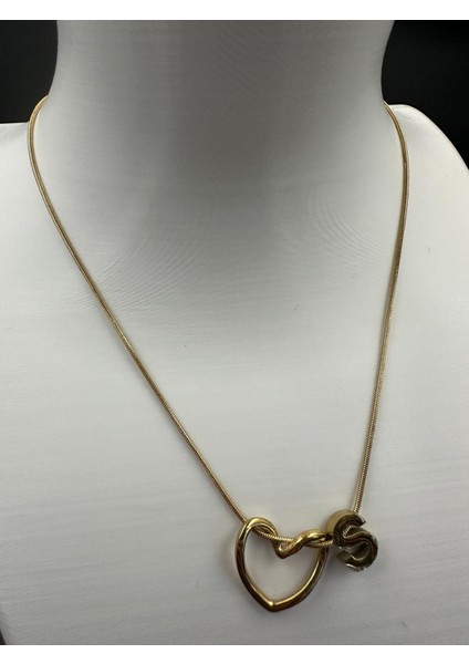 Altın Renk Kalp ve S Harfi Detaylı Çelik Kolye fiyatları