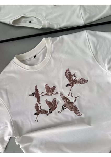 Unisex Nakış Işlemeli T-Shirt - Beyaz modelleri