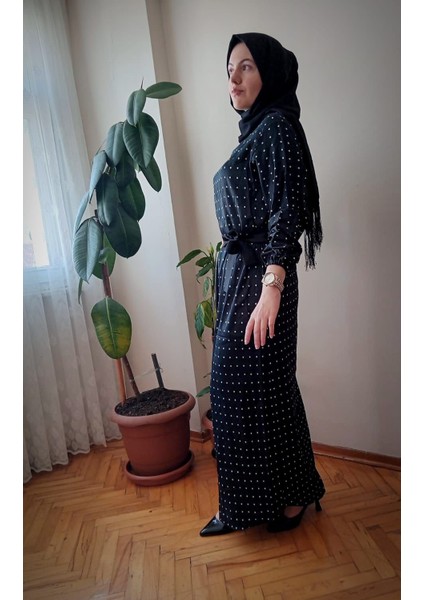 Puantiyeli Elbise Kumaşı Saten Standart BEDEN38-42 fiyatları